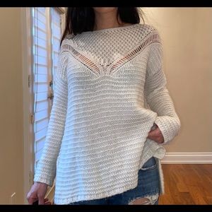 Knit cable knit sweater in ecru colour Long sleeve